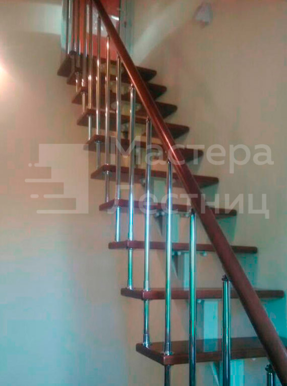 Лестница на монокосоуре прямая без поворота открытая с нержавеющим ограждением